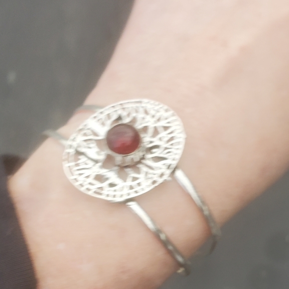 New Garnet 925 Silver Cuff Bracelet. - Picture 7 of 14